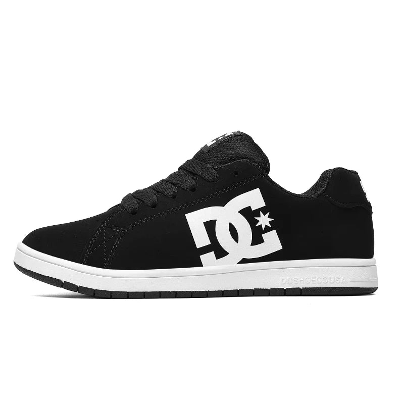 Hot Sale Black Men's Skateboard Shoes Fashion Brand Sneakers for Men Flat Trainer Low top Casual Sneaker Men zapatillas de skate